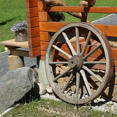 Domek alpejski Donkey Degersheim